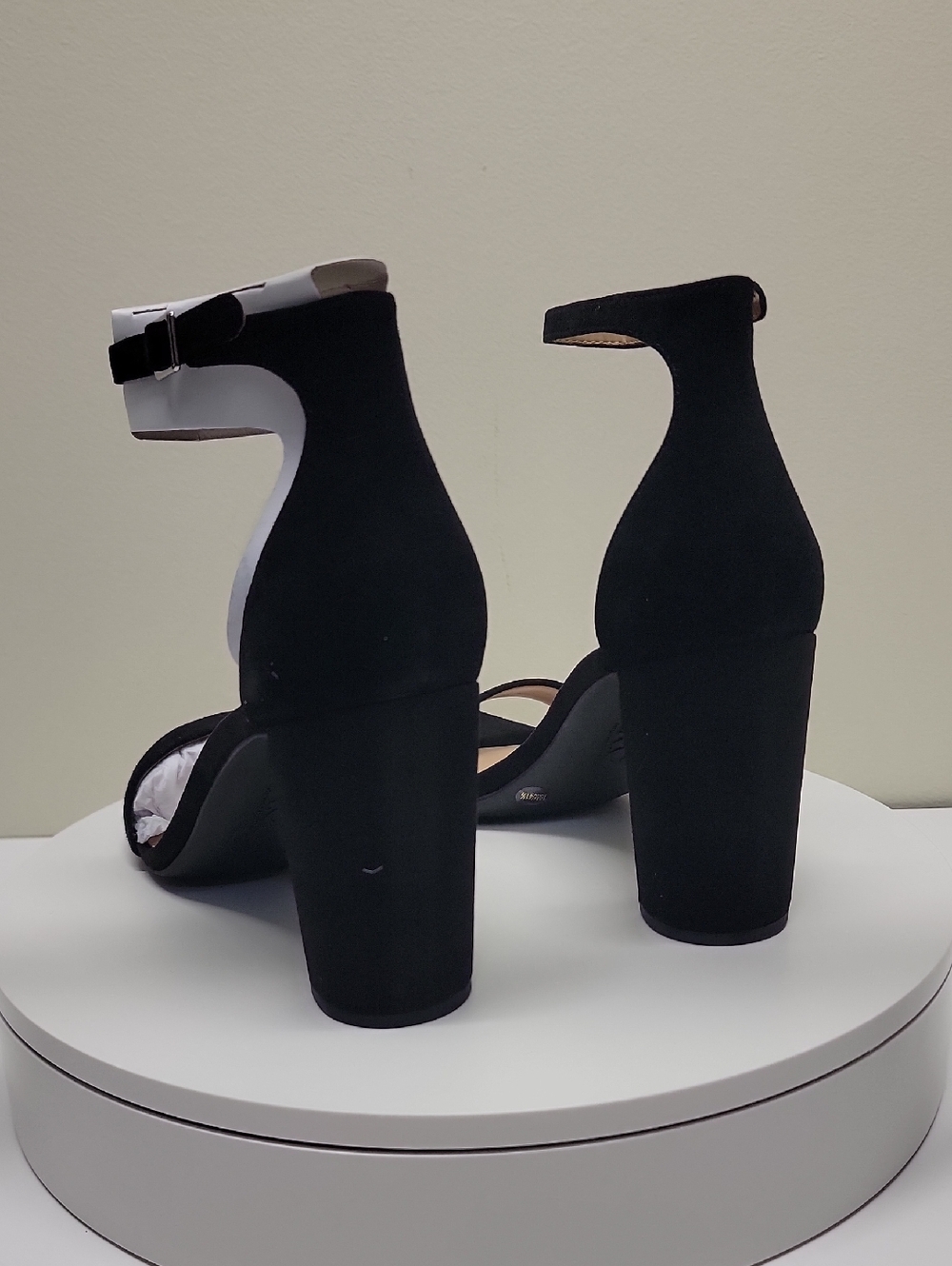 INC INTERNATIONAL CONCEPTS NEW IN BOX BLACK SUEDE DRESSY BLOCK HEEL SANDALS SZ10 - Picture 6 of 14